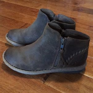 tavar born boots